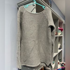 Selling grey sweater!! Super cute but is kind of tight on me!!